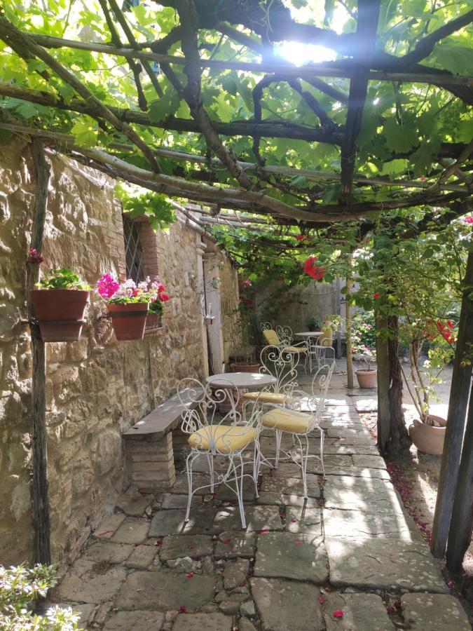 Borgo Villa A Tolli 카스텔누오보 델라바테 외부 사진